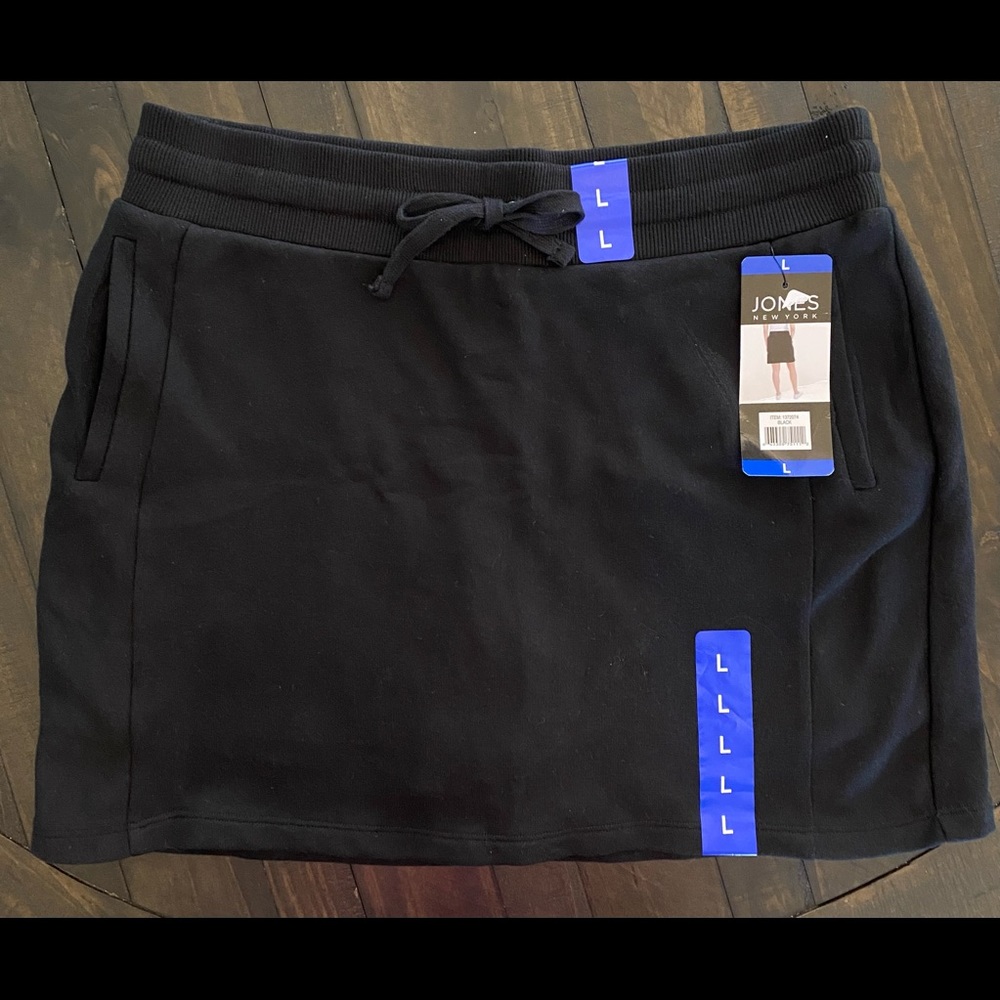 Jones New York French Terry Skort - Black - NWT